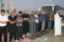 صور: من امام سجن نفحة - شباب يافا ينظمون افطاراً جماعياً تضامناً مع الشيخ رائد صلاح